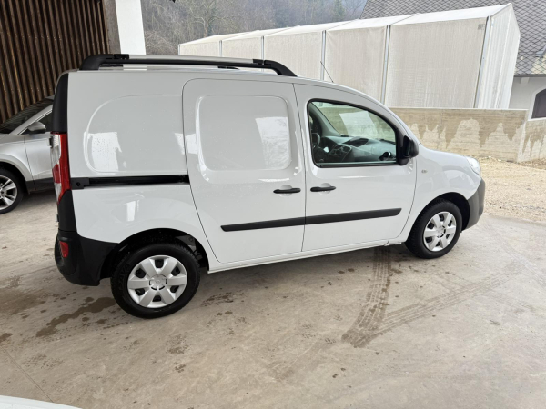 Kangoo DCi tovorni N1 + delavnica-police v tovornem delu